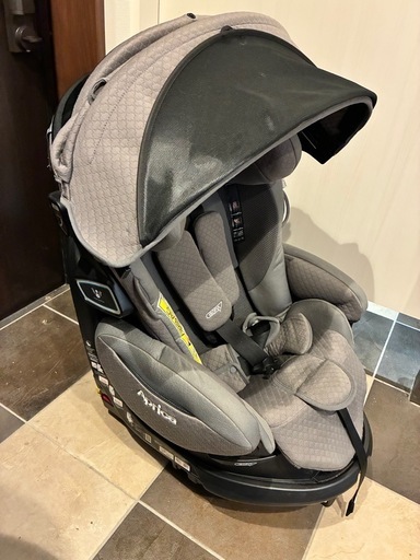 フラディア グロウ ISOFIX 360° プレミアム