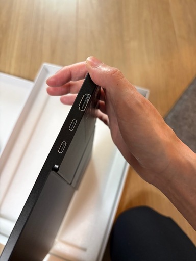 モバイルモニター 15.6inch タッチ有 FHD