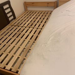 シングルベッド（マットレスなし）の画像