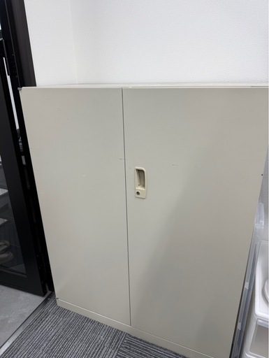 書類キャビネット