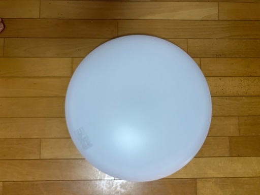 新品同様LEDシーリングライト　　