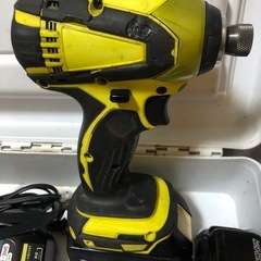 マキタ18vインパクトドライバTD146DX2中古美品オリジナルハウジングの画像