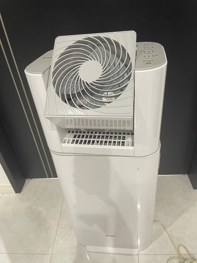 【購入者決まりました】サーキュレーター 衣類乾燥除湿機