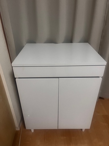 収納台