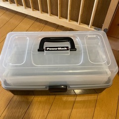釣り道具色々、工具箱、電動ドライバー、タッカー芯まとめての画像