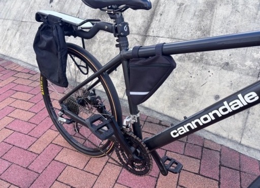 Cannondale クロスバイク ブラック