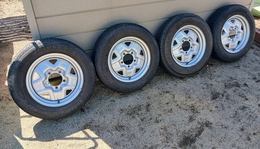 175/80R16タイヤホイールセット