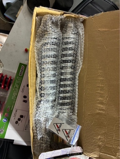 バイク　サスペンション