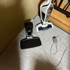 充電式クリーナー
の画像