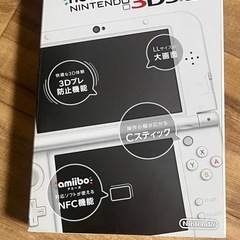 新品未使用。希少品。new Nintendo 3DS LL