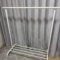 IKEA ハンガーラック　リッガの画像