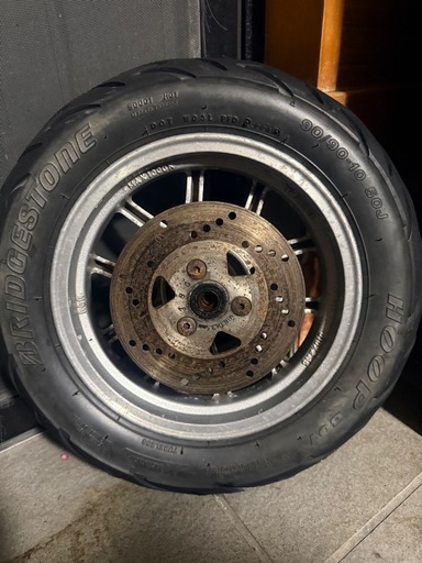 v125社外ホイール