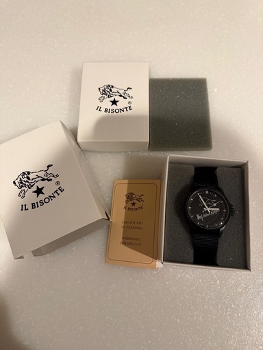 IL BISONTE ブラック アナログ時計 イルビゾンテ 腕時計