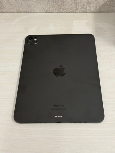 iPad Pro M4 11インチ　美品