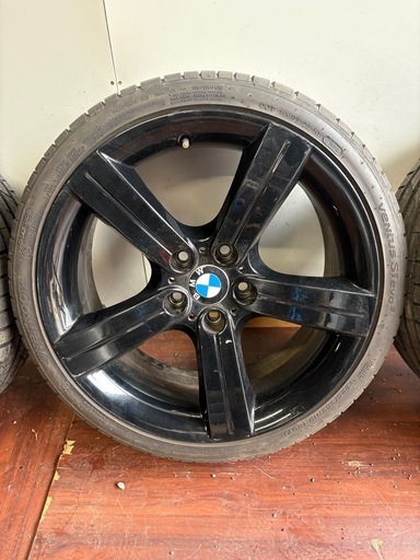 激レア❗️BMW3シリーズ純正オプショングロスブラック19インチアルミホイール☆F225/35/19.R255/30/19バリ山夏タイ