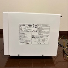アイリスオーヤマ　スチームオーブンレンジMO-F1806 ホワイト　　取扱説明書付きの画像