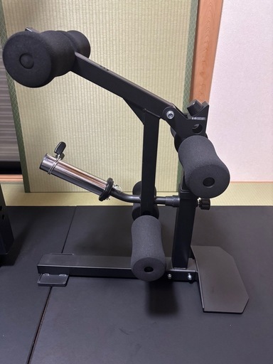 リーディングエッジ　レッグエクステンション