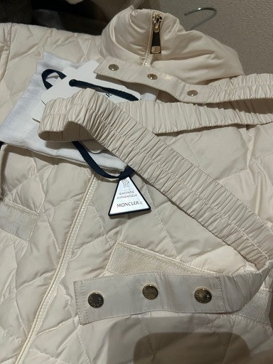 MONCLER アウター ダウン