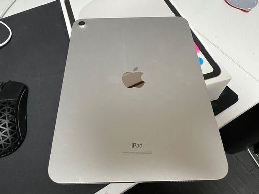 美品 iPad 第10世代 64GB Wi-Fiモデル シルバー