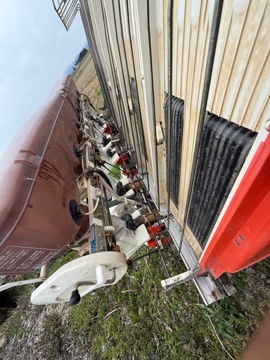 クボタ　６条施肥付き　田植え機　　ダブルタイヤ