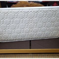 ｄ18　　シモンズ　シングルベッドの画像