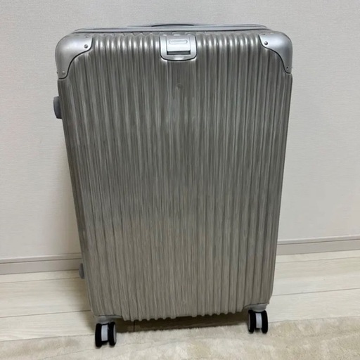 シルバー キャリーケース　Clio Clie 100L