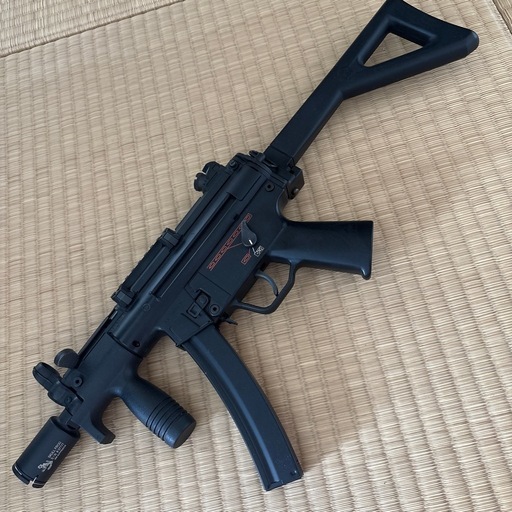 電動ガンMP5