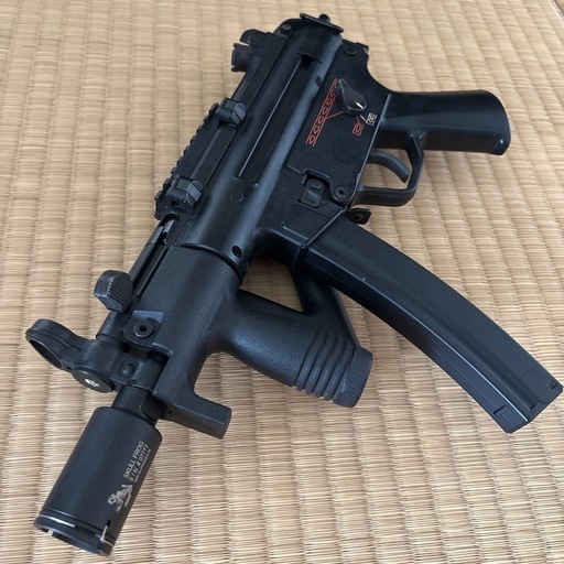 電動ガンMP5