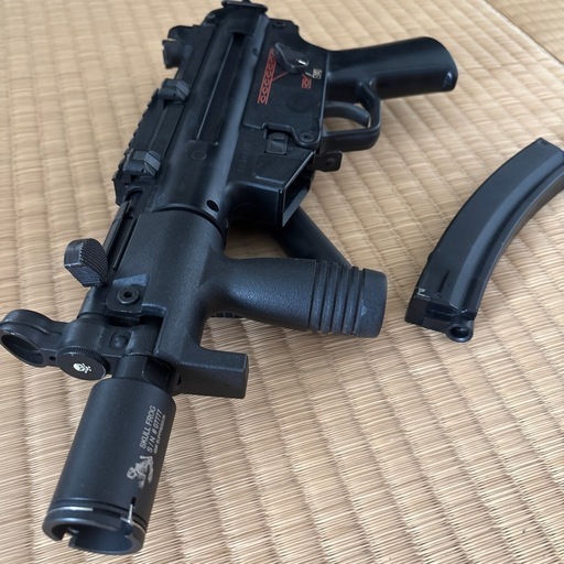 電動ガンMP5