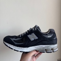 4月17日までに直接受け取りできる方　New Balance 2002Rゴアテックス　 早い者勝ち　　17000円で売り切れの商品が4月17日まで限定で5000円　ドシドシ連絡してきて下さいの画像