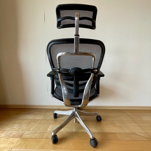 【再値下げ・4/19まで・美品・オットマン付】エルゴヒューマンプロ（Ergohuman PRO）高機能チェア