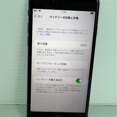 激安　iPhone8  64GB スペースグレイ　SIMフリーの画像