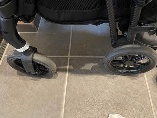 美品　　Cybex MELIO サイベックスメリオカーボン