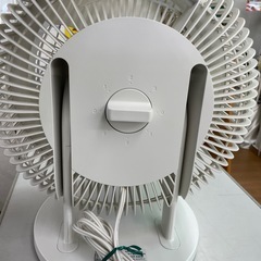 ☆ドリーム荒牧店☆ジモティー割引有☆【クリーニング済み】良品計画/サーキュレーター/AT-CF26R-W/2018年製の画像