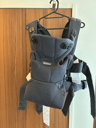【美品】ベビービョルン　抱っこ紐 ネイビーブルー　MOVE