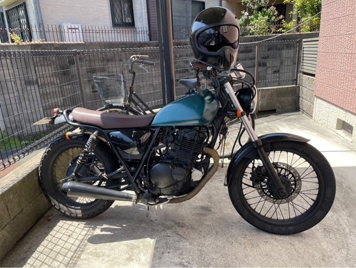 バイク　スズキ　グラストラッカー250