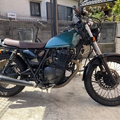 バイク　スズキ　グラストラッカー250 の画像