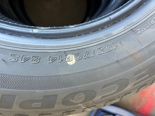 タイヤ　BRIDGESTONE ECOPIA EP150 夏タイヤ 175/70 R14 2023年製 4本
