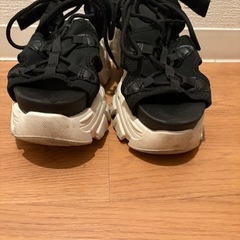 レディース　厚底サンダルの画像