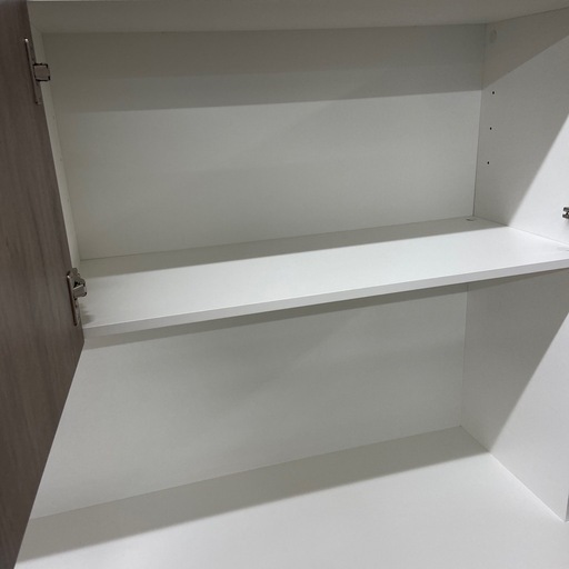 トレファクラパーク岸和田店】 レンジボード サンコウ 3枚扉 トレファクラパーク岸和田店】 レンジボード サンコウ 3枚扉
