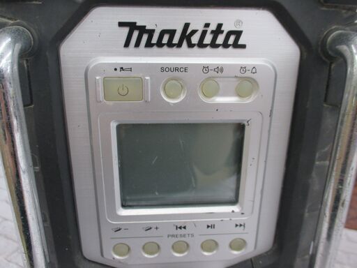 マキタ makita MR103 ラジオ 中古品 本体のみ 7.2-18V ※アダプタ無し 【ハンズクラフト宜野湾店】