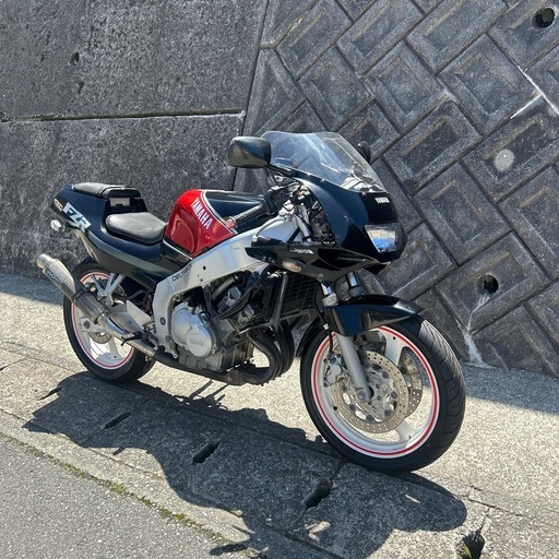 ヤマハFZR250- 3LN