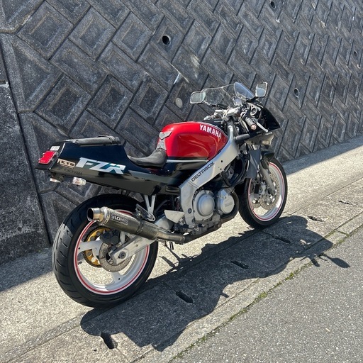 ヤマハFZR250- 3LN