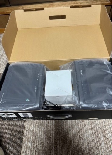 9.2インチインチ　ヘッドレストモニター