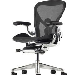 Herman Miller  アーロンチェア　アルミニウムの画像