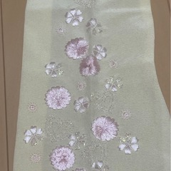 黄色 花柄 ハート柄 刺繍 半襟 半衿 刺繍半衿 和装小物 成人式の画像