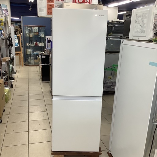 Hisense ハイセンス　冷蔵庫　175L 
HR-D140 2023年製