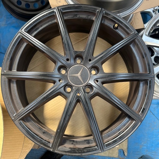 値下げ⭐️格安（中古）メルセデス、ベンツ純正１８インチ４本セット