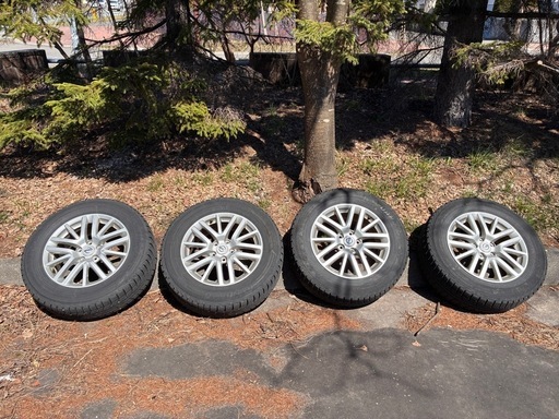 YOKOHAMA 225/65R17  スタッドレス　冬タイヤホイールセット