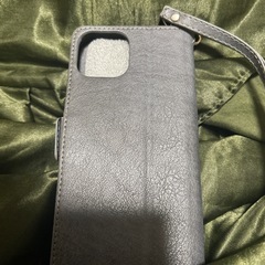 、iphone14手帳型ケースの画像